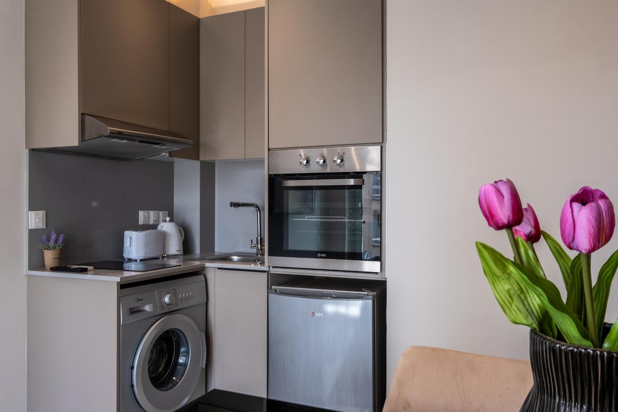 Georgiana Suites Larnaca Ruang foto