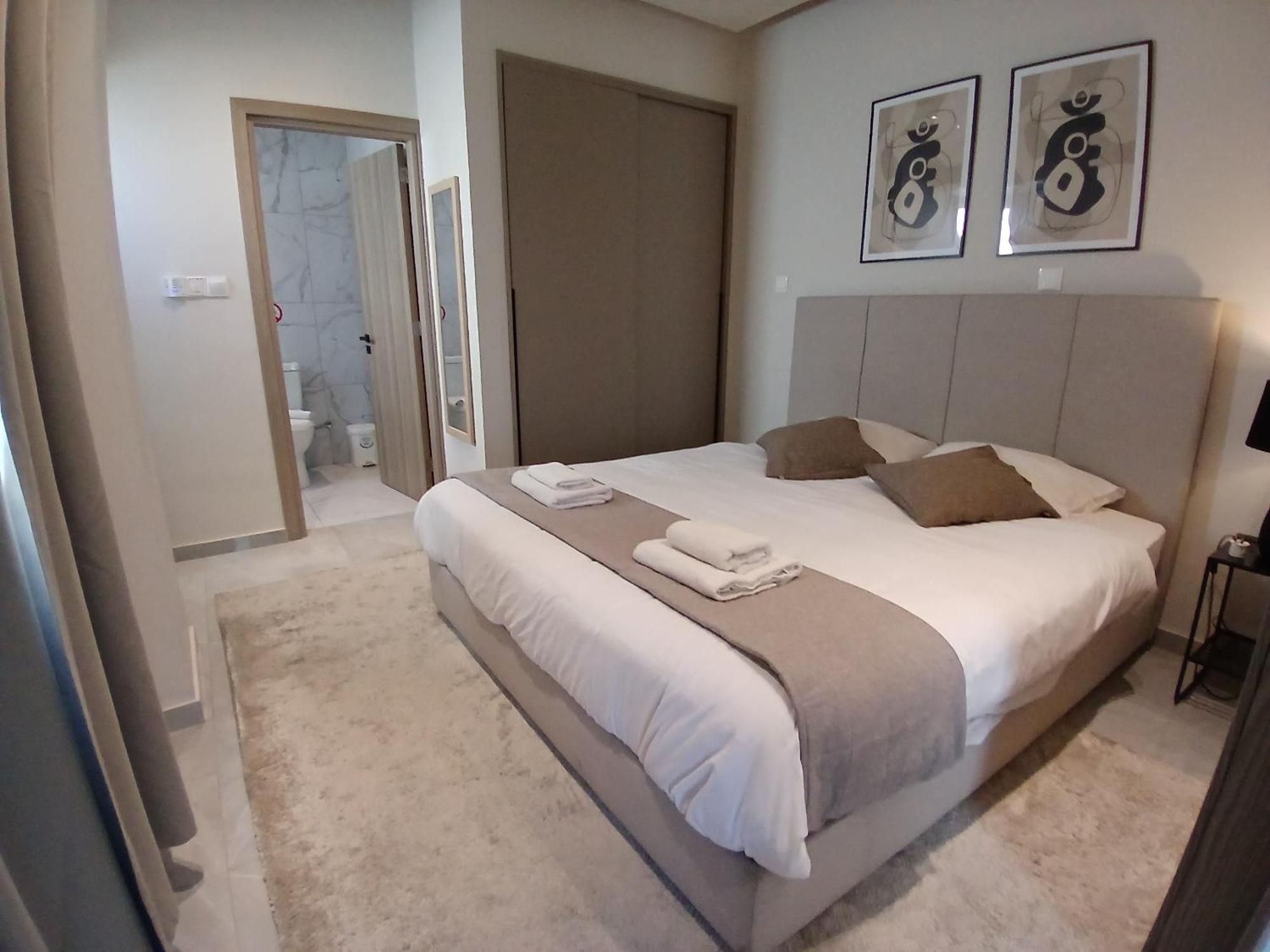 Georgiana Suites Larnaca Ruang foto
