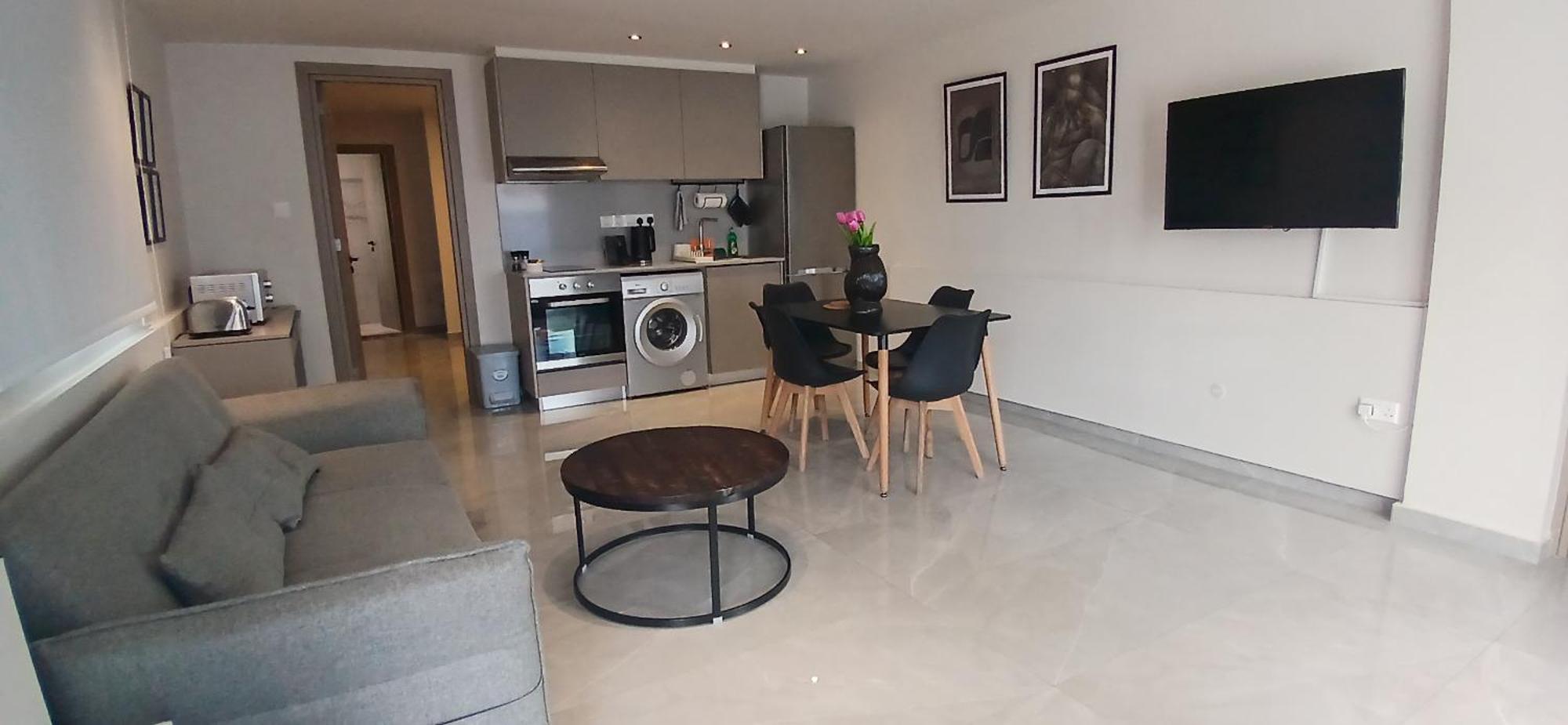 Georgiana Suites Larnaca Ruang foto